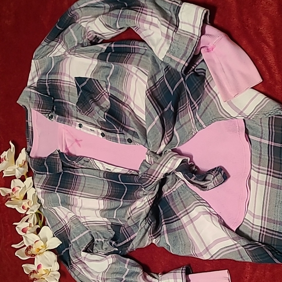 Plaid Layering Button up Top - Picture 4 of 13